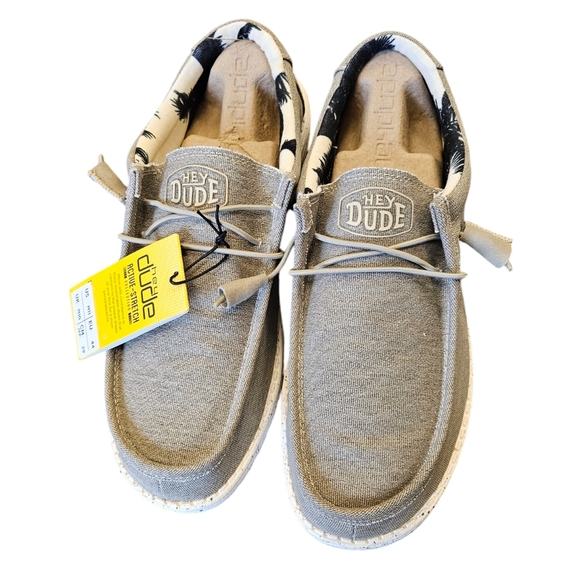 Hey Dude Wally Stretch Canvas Beige Slip-On Casual Shoes NEW - Picture 3 of 7